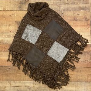 VERTIGO Paris Sweater Poncho with Turtle/Funnel Neck
